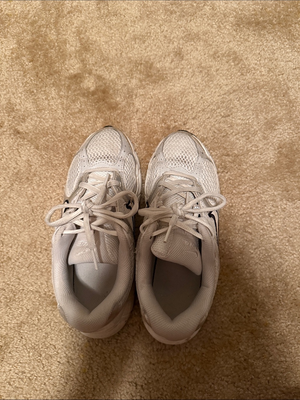 Nike V5 RNR gym shoes - Picture 3 of 5